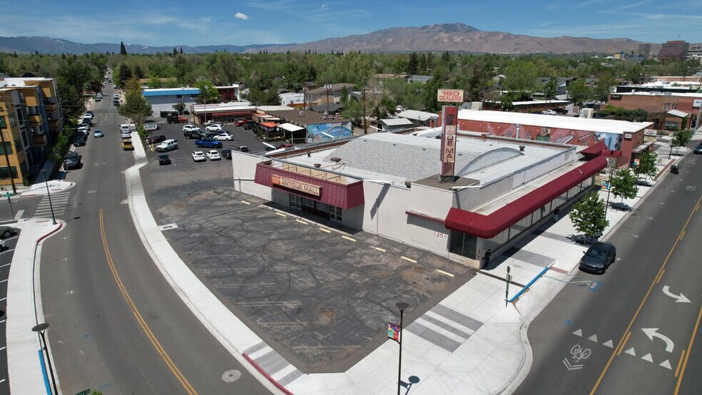 1251 S Virginia St, Reno, NV for sale - Building Photo - Image 1 of 11