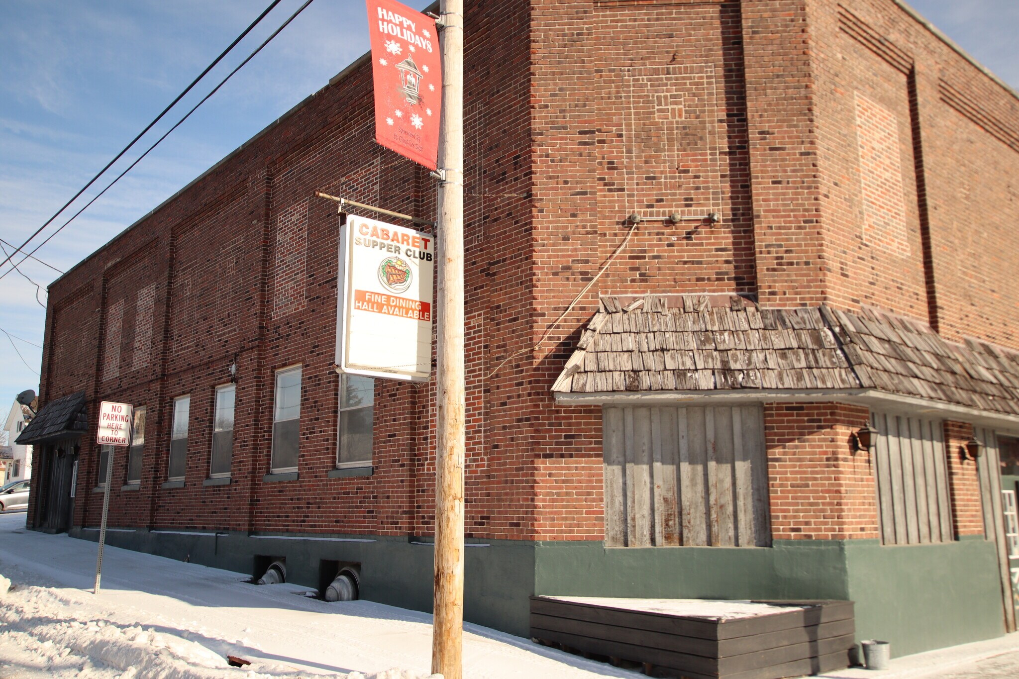 1401 Main St, Saint Cloud, WI 53079 Supper Club