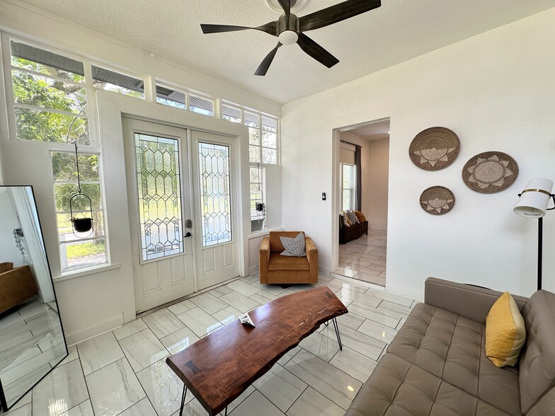 3105 W Spruce St, Tampa, FL for sale - Building Photo - Image 3 of 13