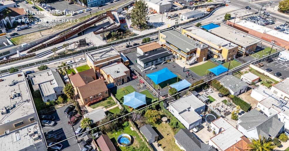 4466-4518 Crenshaw Blvd, Los Angeles, CA for sale - Building Photo - Image 2 of 15