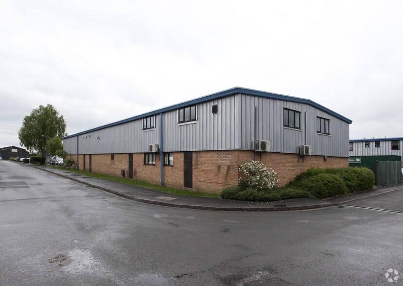 9 Harris Rd, Calne, SN11 9PT