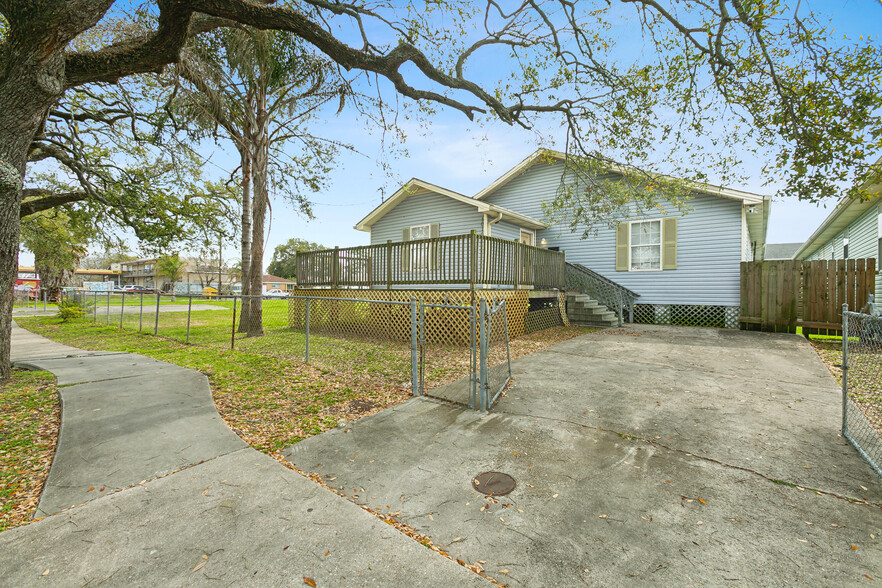 5010 Saint Claude Ave, New Orleans, LA for sale - Building Photo - Image 2 of 12