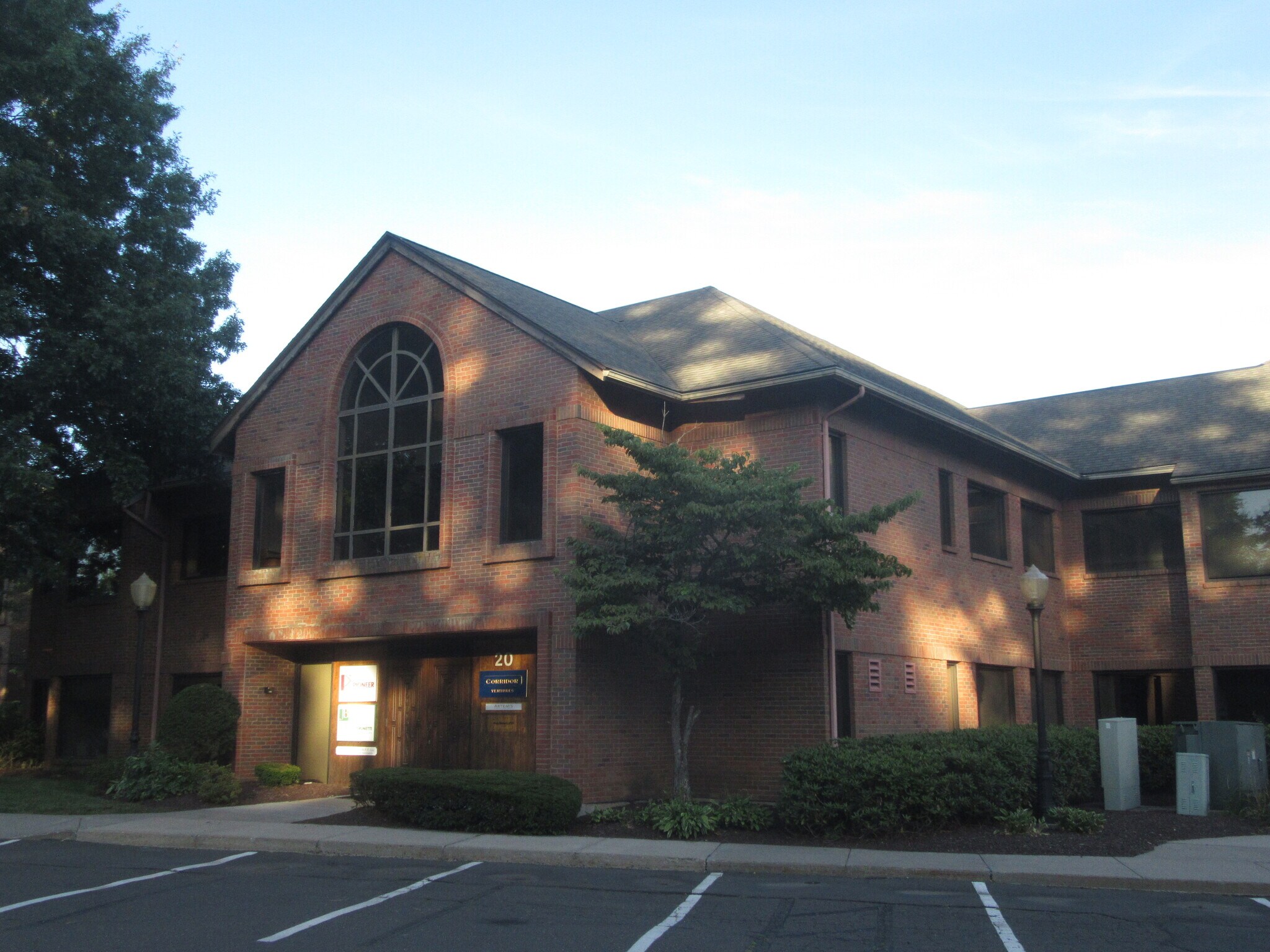 20 Avon Meadow Ln, Avon, CT 06001 Office for Lease