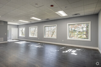 668 US Highway 206, Hillsborough, NJ for lease Interior Photo- Image 2 of 4