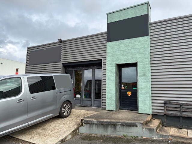 13 Rue De La Mouchetière, Saint-Jean-de-la-Ruelle for lease Interior Photo- Image 1 of 1