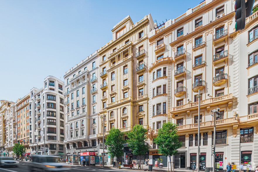 Calle Gran Vía, 71, Madrid, Madrid for lease - Building Photo - Image 2 of 3