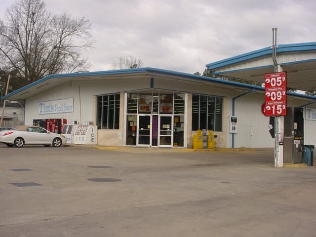 1109 Spruce St, Lewisville, AR for sale Primary Photo- Image 1 of 1