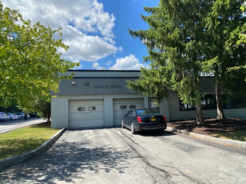 1035 7th North St, Liverpool, NY for lease - Primary Photo - Image 1 of 1