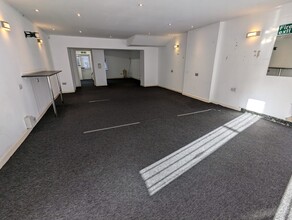 98 Mansel St, Swansea for lease Interior Photo- Image 2 of 4