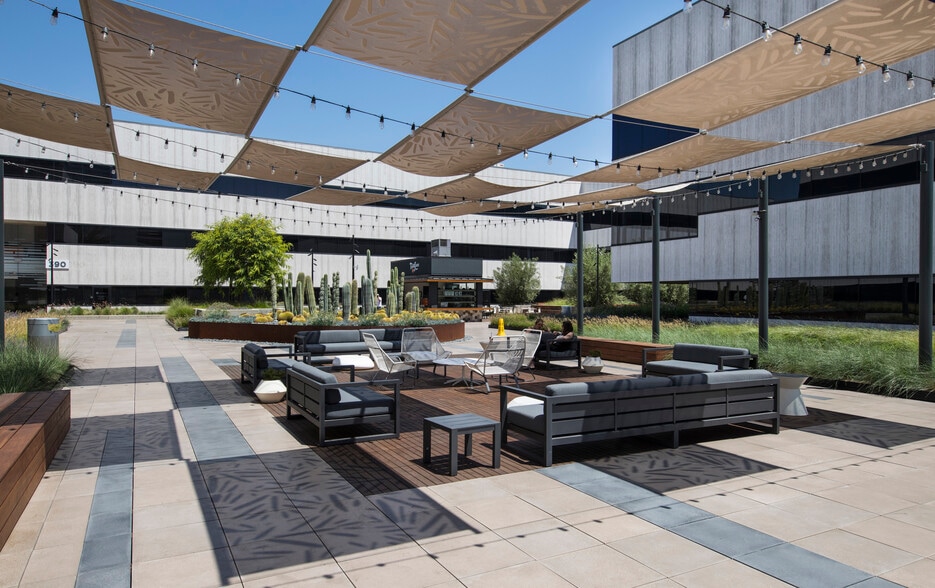 300 N Pacific Coast Hwy, El Segundo, CA for lease - Building Photo - Image 3 of 25