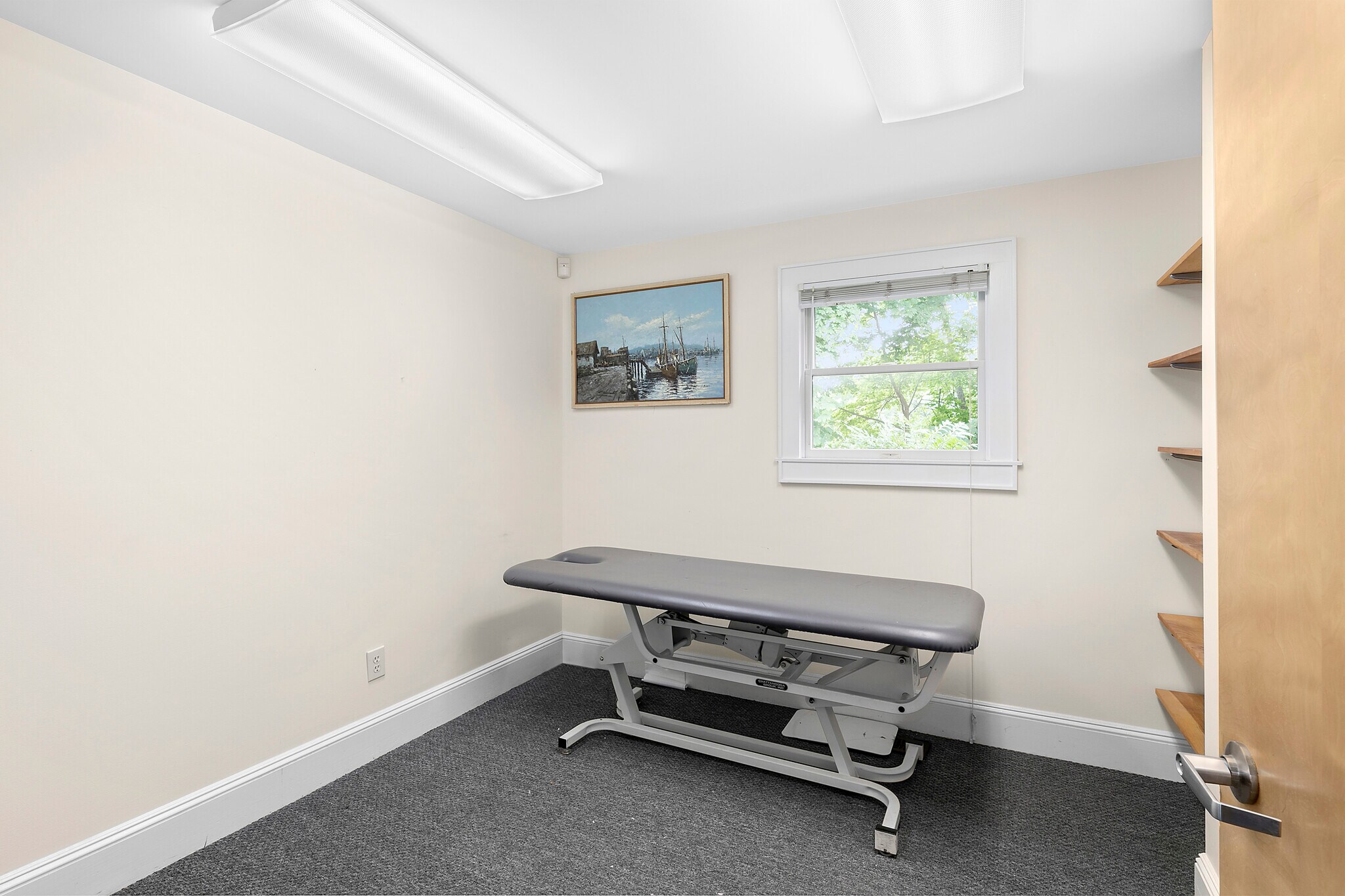 57190 Rt25, Southold, NY 11971 Office for Sale