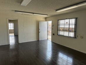 9733 Klingerman St, South El Monte, CA for lease Interior Photo- Image 2 of 12