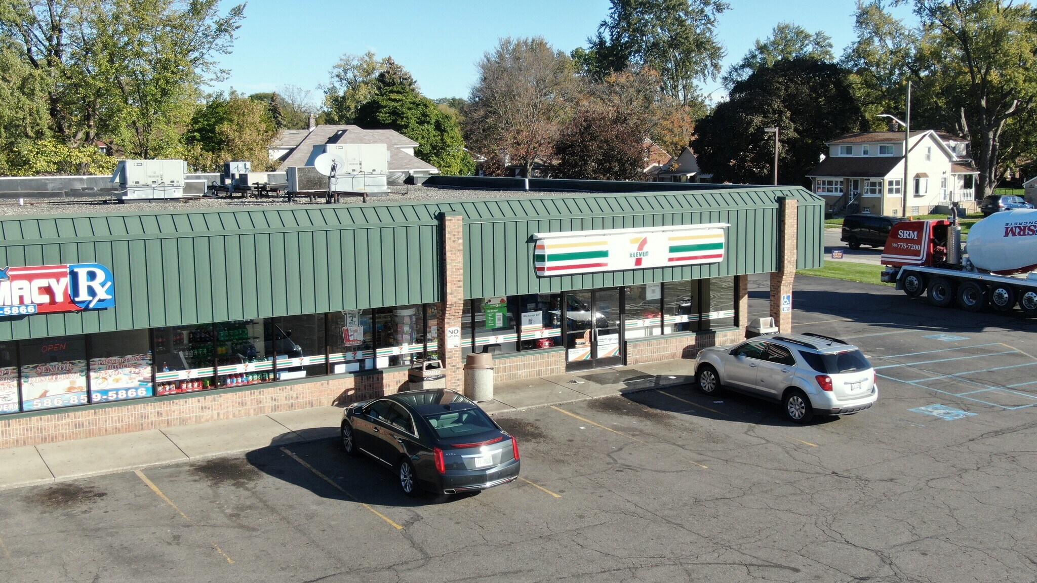 14919-15003 E 9 Mile Rd, Eastpointe, MI for sale Primary Photo- Image 1 of 1