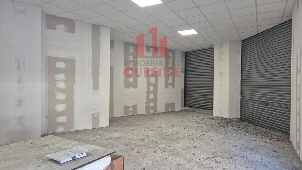 Retail in Ourense, Orense for lease - Building Photo - Image 1 of 8