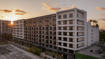 Amara Wynwood by Fifield - Pub