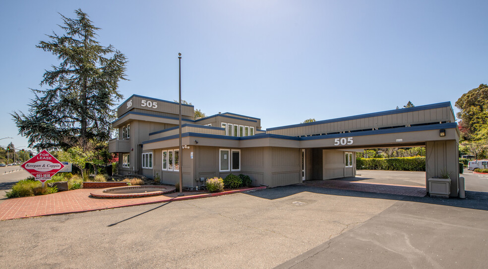 505 Sir Francis Drake Blvd, Greenbrae, CA for lease - Building Photo - Image 2 of 9