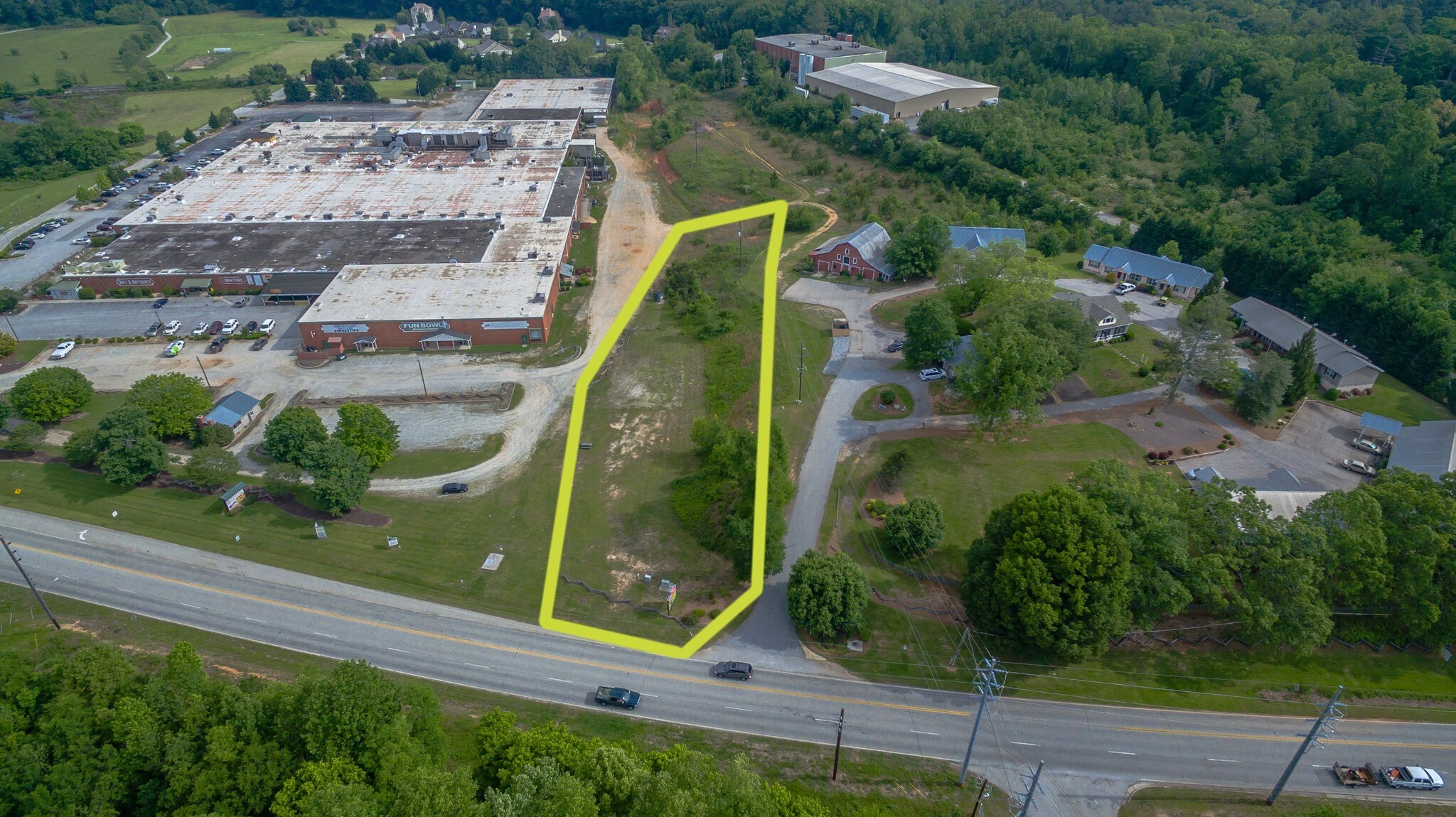 591 Grant St, Clarkesville, GA for sale Aerial- Image 1 of 1