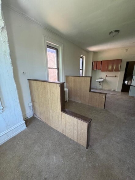 3078 Frankford Ave, Philadelphia, PA for sale - Interior Photo - Image 2 of 23