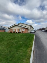 6327 Molloy Rd, East Syracuse, NY for lease Interior Photo- Image 1 of 9