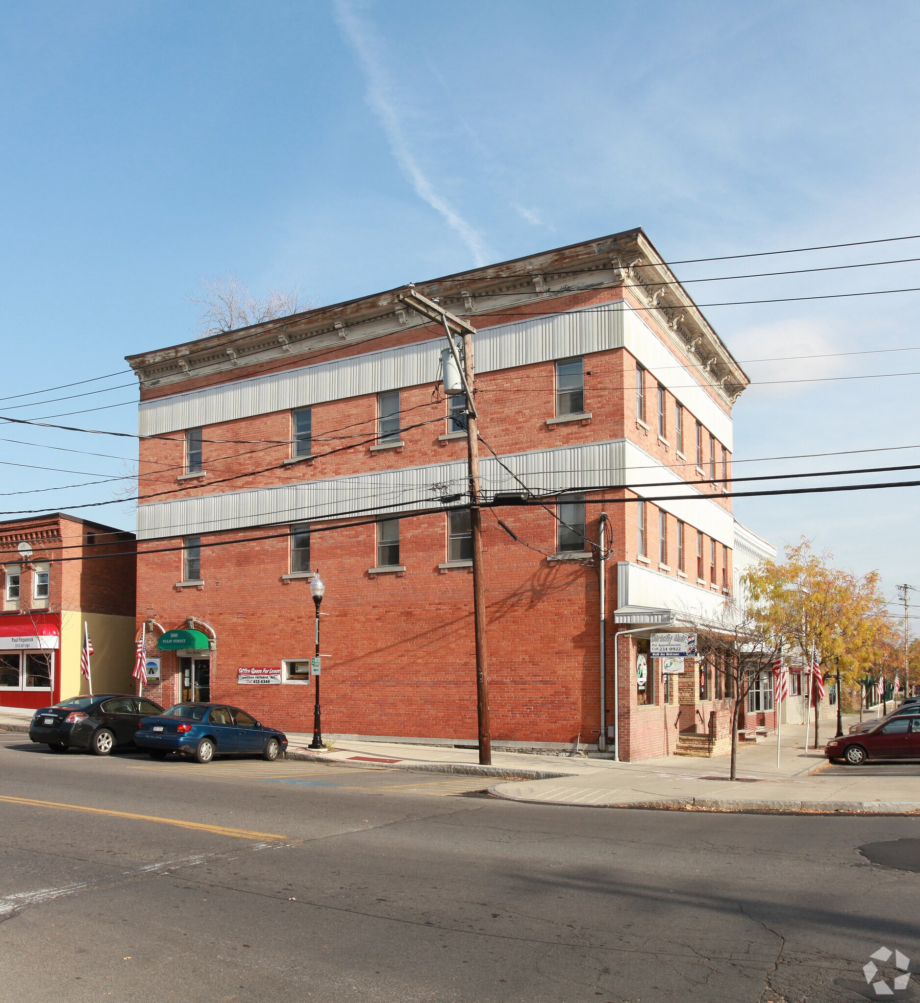300 Tulip St, Liverpool, NY for sale Primary Photo- Image 1 of 1