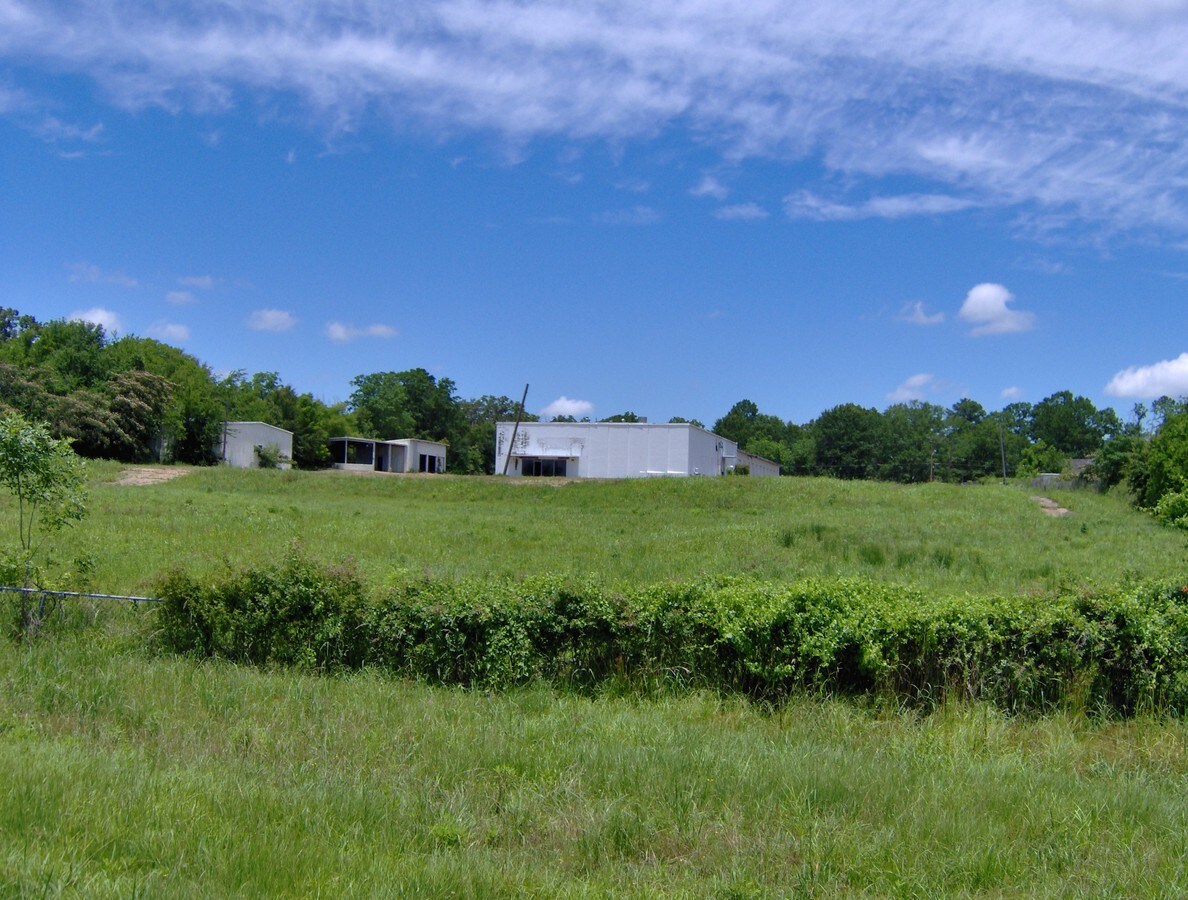 4735 S McRaven Rd, Jackson, MS 39204