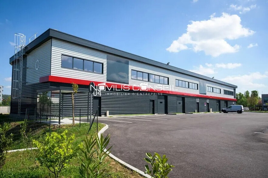 Flex in Toulouse for sale - Building Photo - Image 1 of 11