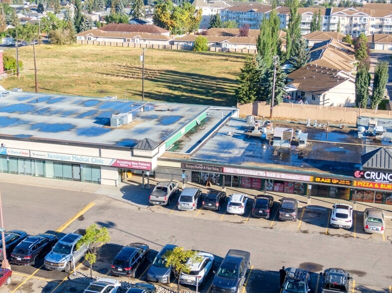 12522-12620 132nd Ave NW, Edmonton, AB for lease - Building Photo - Image 2 of 17