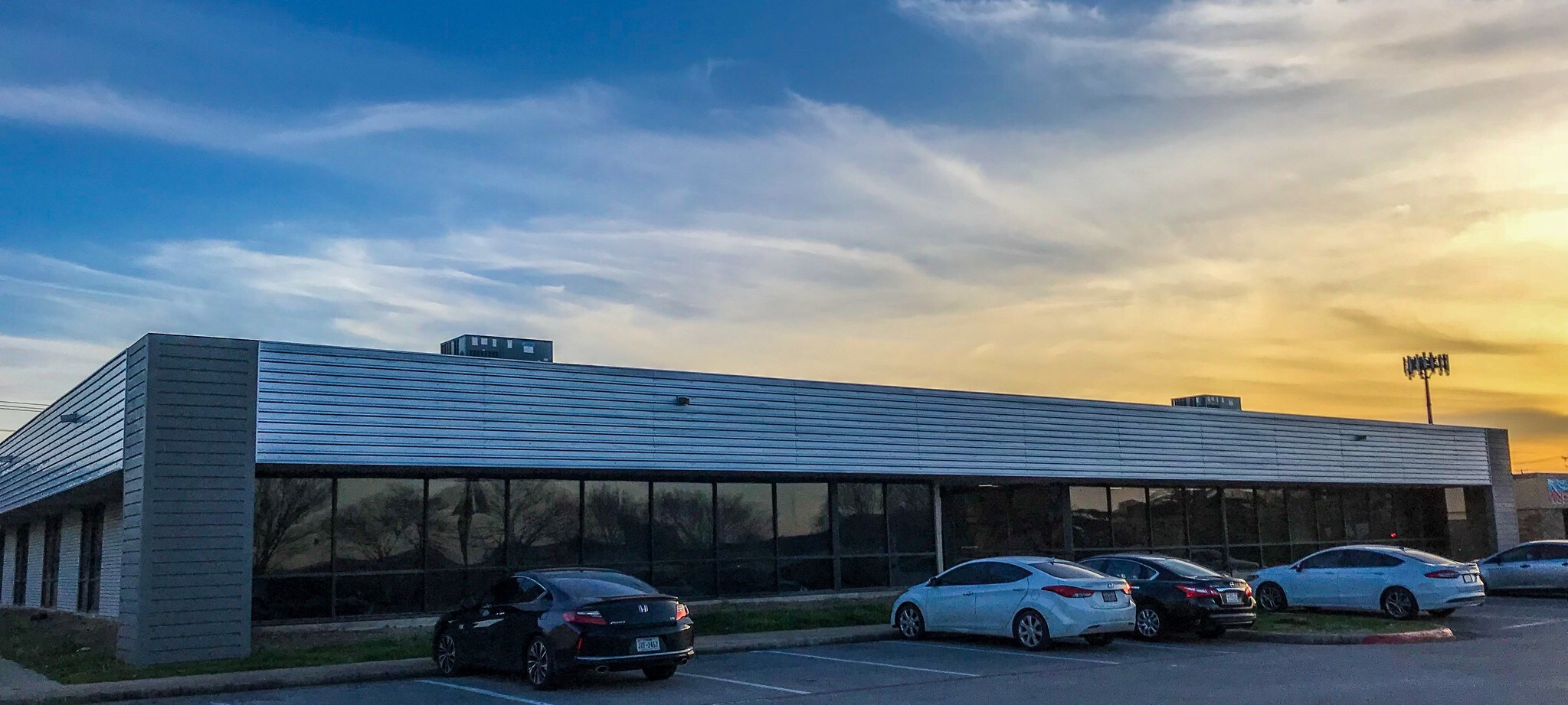 2108 E Randol Mill Rd, Arlington, TX for sale Building Photo- Image 1 of 1