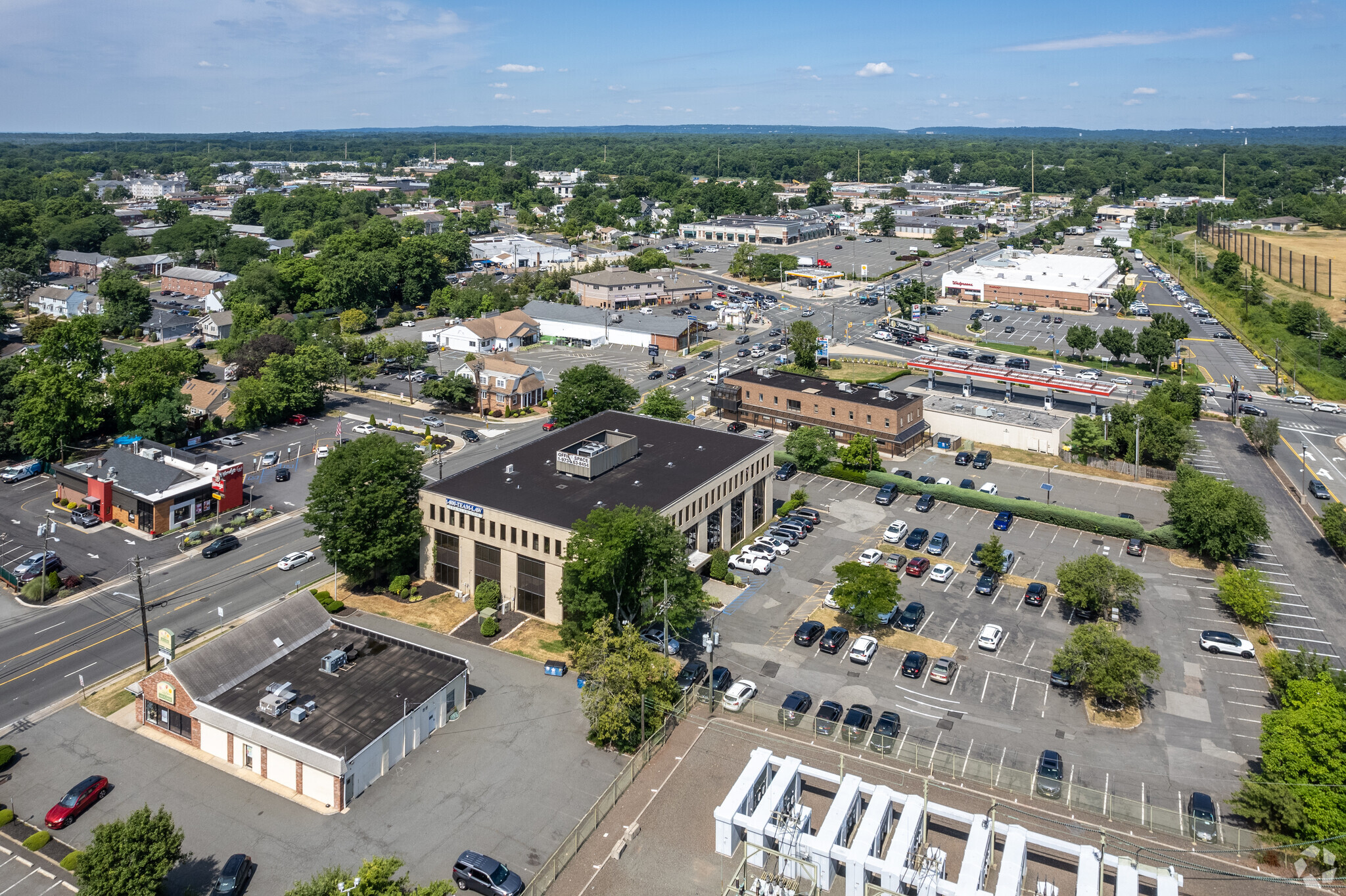 136 Central Ave, Clark, NJ 07066 - Clark Parkway Plaza | LoopNet