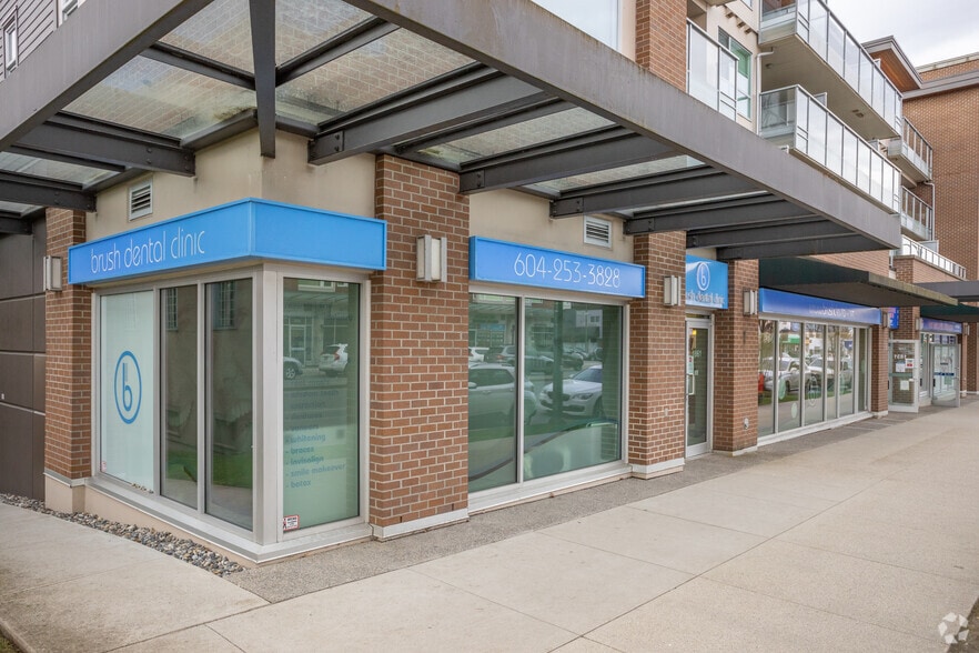 18011861 Renfrew St, Vancouver, BC V5M 3J1 Sesame