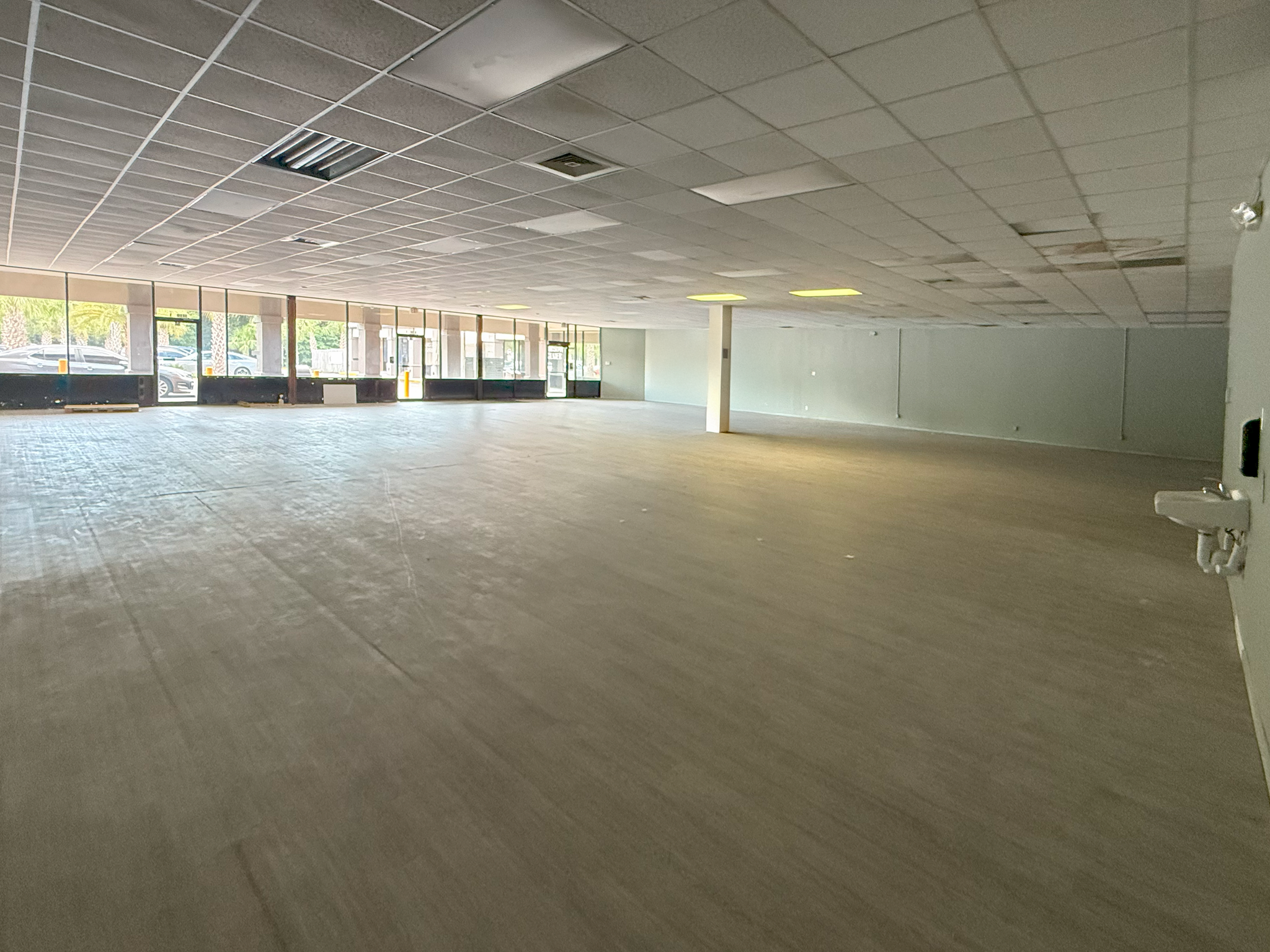 5150 Timuquana Rd, Jacksonville, FL for lease Interior Photo- Image 1 of 2