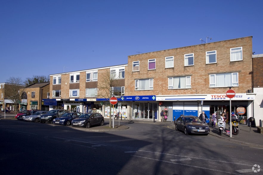 184-188 Lower Blandford Rd, Broadstone for sale - Primary Photo - Image 1 of 1