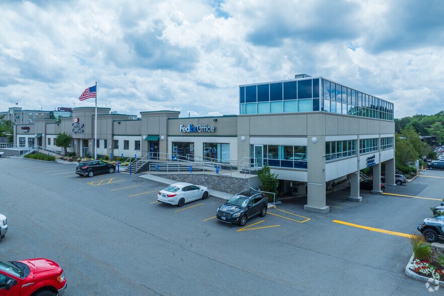200-280 W Cummings Park, Woburn, MA for lease - Building Photo - Image 2 of 6