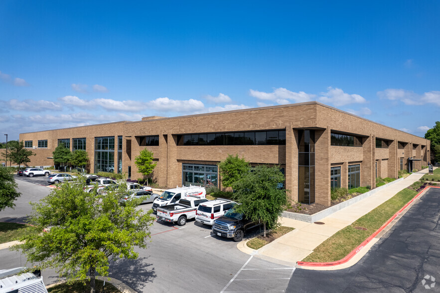 5202 E Ben White Blvd, Austin, TX for sale - Building Photo - Image 1 of 1