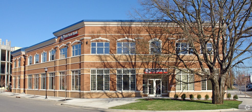 2216 Abbott Martin Rd, Nashville, TN for lease - Building Photo - Image 2 of 11