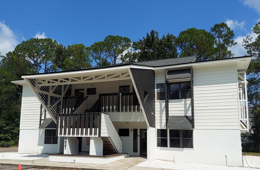 8421 Baymeadows Way, Jacksonville, FL for lease - Building Photo - Image 2 of 16