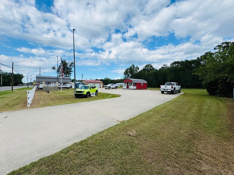 2260 S US Highway 35, Knox, IN for sale - Building Photo - Image 3 of 19