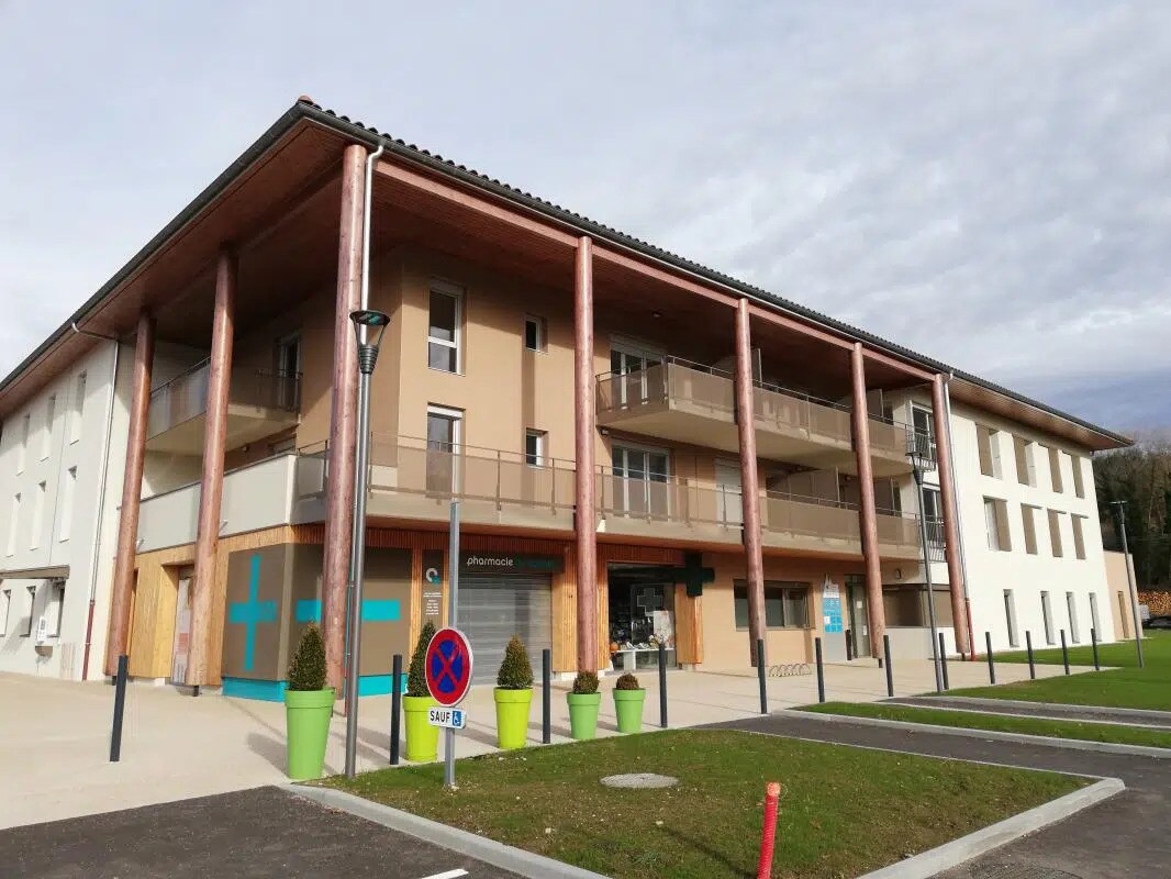 6 Rue De Brolliat, Montréal-la-Cluse for lease Building Photo- Image 1 of 3