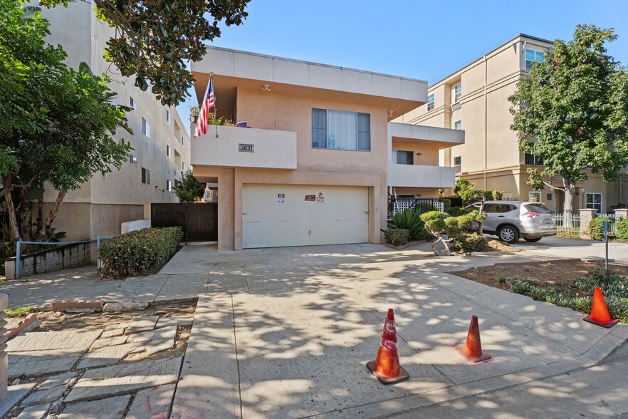 3831 Motor Ave, Culver City, CA for sale - Building Photo - Image 3 of 11