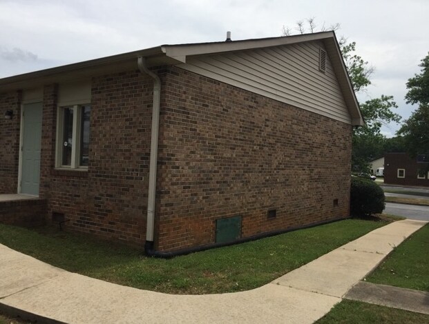 3 Winchester Ct, Mauldin, SC for sale Building Photo- Image 1 of 1