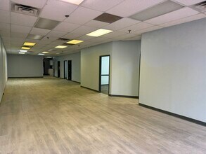 4135-4165 Willow Lake Blvd, Memphis, TN for lease Interior Photo- Image 2 of 13