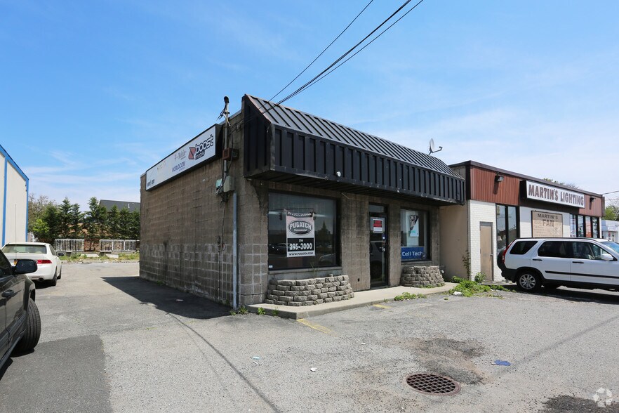 430 Rockaway Tpke, Cedarhurst, NY for lease - Building Photo - Image 2 of 2