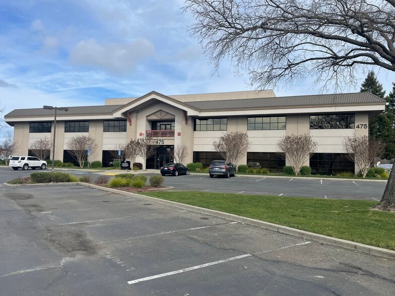 475 Aviation Blvd, Santa Rosa, CA for lease - Building Photo - Image 1 of 11