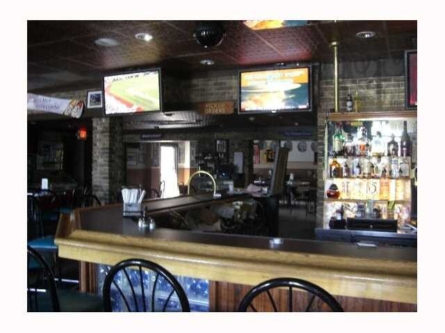 2626 Pine Ave, Niagara Falls, NY for sale - Lobby - Image 1 of 1