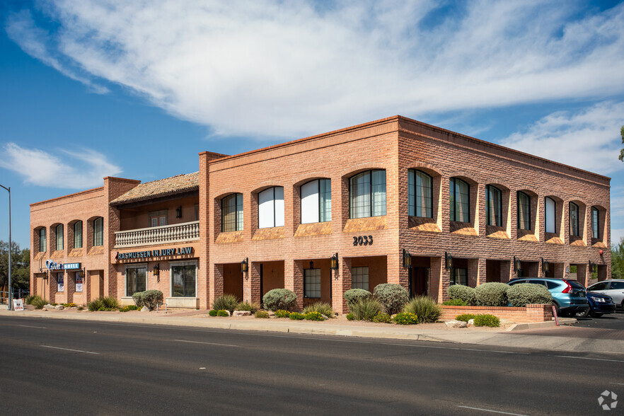 2033 E Speedway Blvd, Tucson, AZ for sale - Building Photo - Image 1 of 2