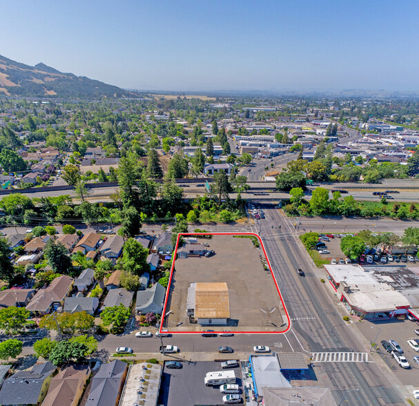 704-722 Santa Rosa Ave, Santa Rosa, CA for sale - Aerial - Image 1 of 1