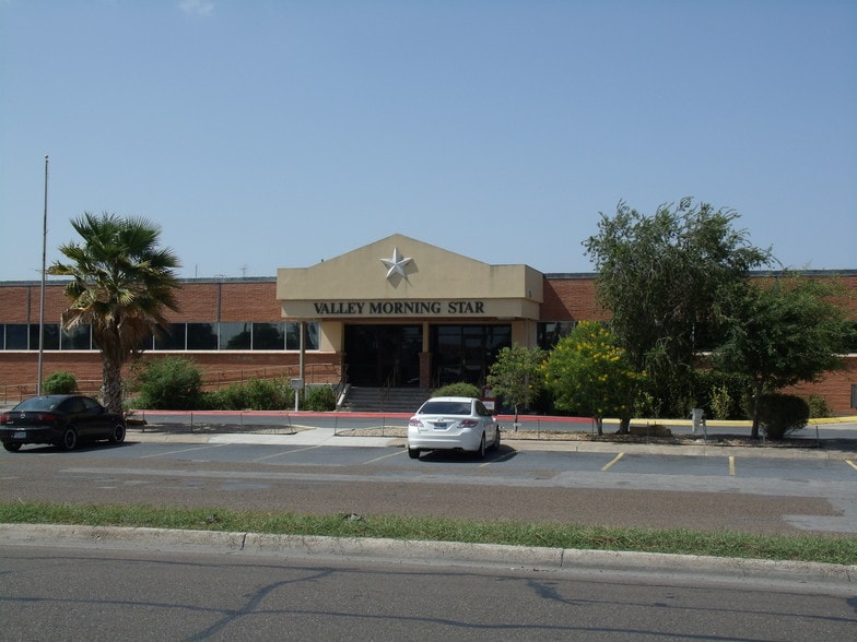 1310 S Commerce St, Harlingen, TX for sale - Primary Photo - Image 1 of 46
