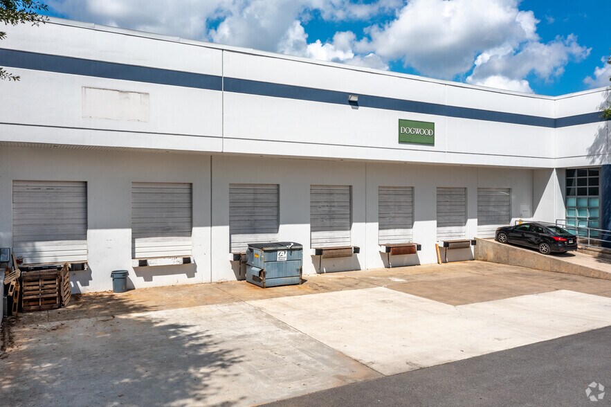 5405 Buford Hwy, Norcross, GA for lease - Building Photo - Image 3 of 7