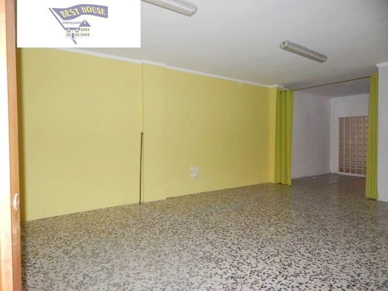 Retail in Ontinyent, Valencia for lease - Building Photo - Image 1 of 21