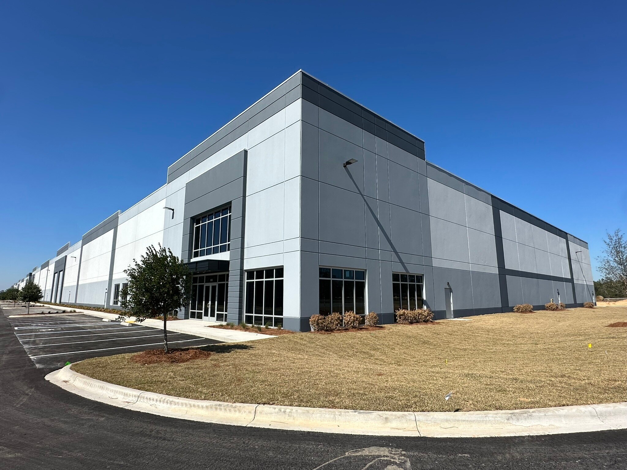 1060 Mossyhead Plaza Drive, Defuniak Springs, FL for lease Building Photo- Image 1 of 7